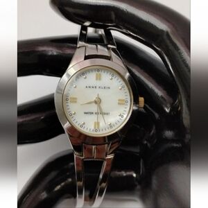 Anne Klein Silver Bracelet Watch Mother of Pearl New Battery Works